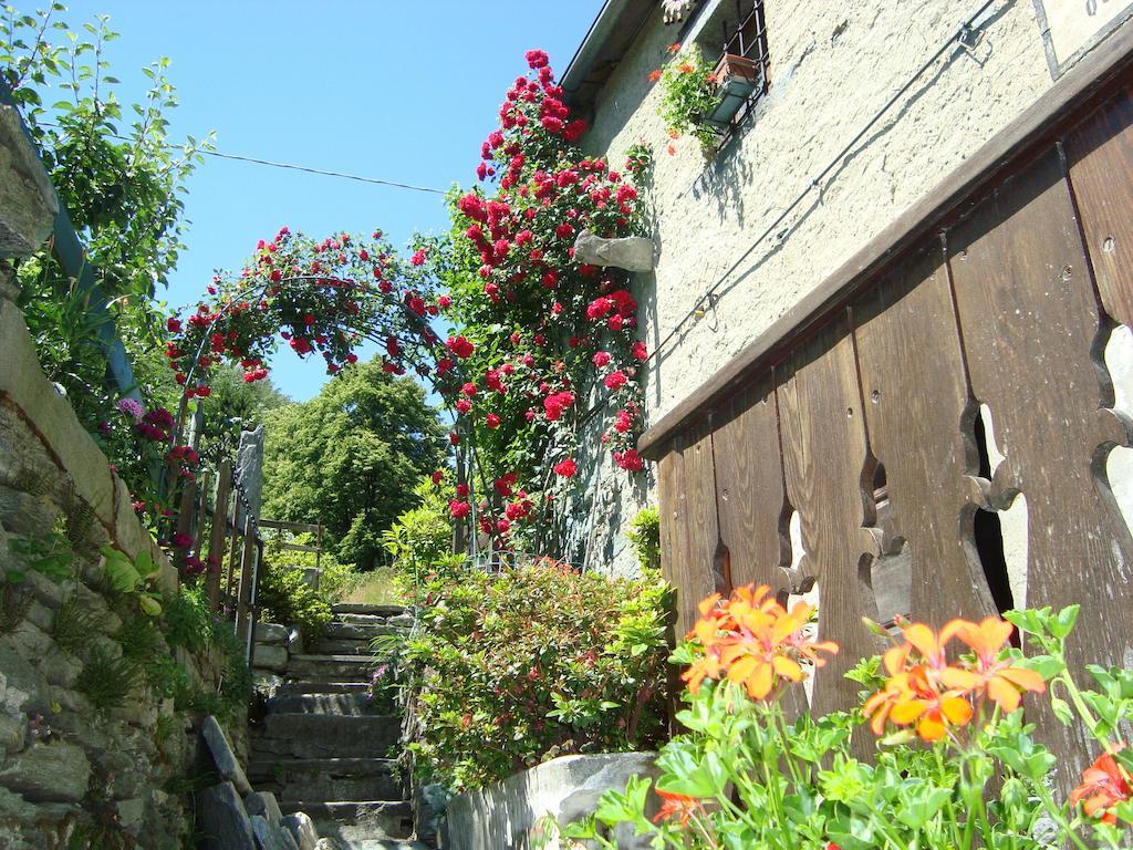 B&B La Quana Domodossola Luaran gambar